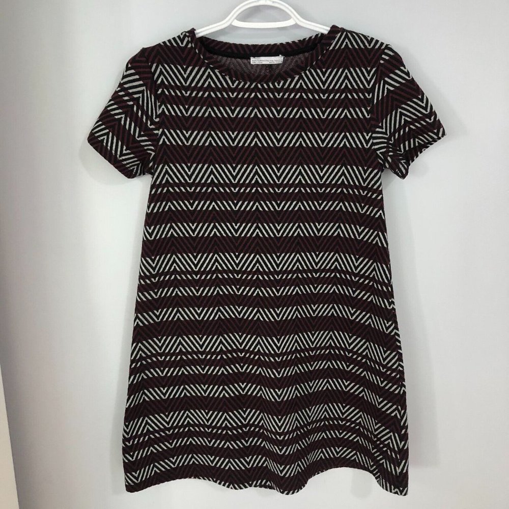 ZARA TRAFALUC Day Dress Chevron Zig Zag Short Sleeve Women's SMALL Black EEUC